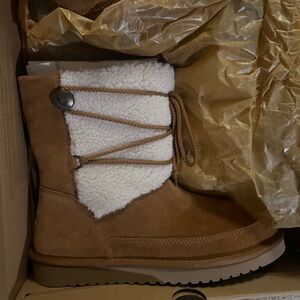 Koolaburra By UGG Michon Chestnut Women's Short Boots Size 9 NIB